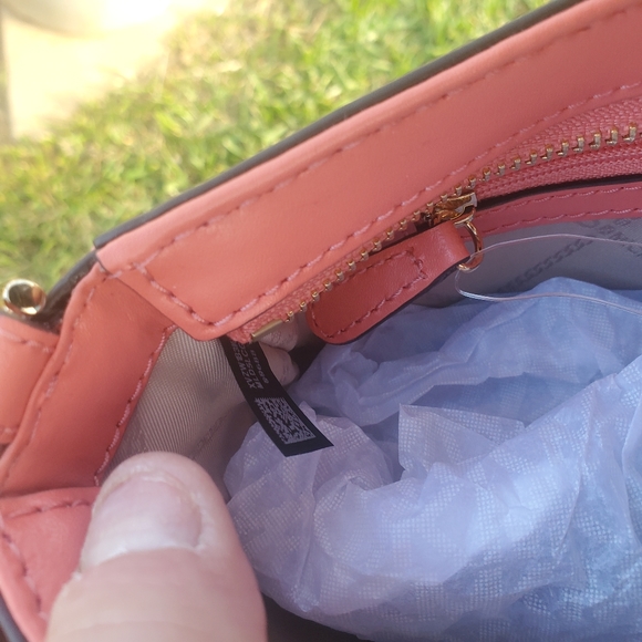 Michael Kors Handbag - Picture 4 of 5